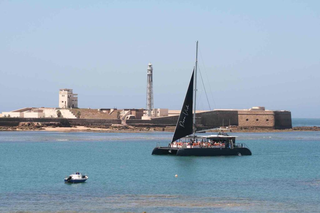 Vista del catamarán de la experiencia