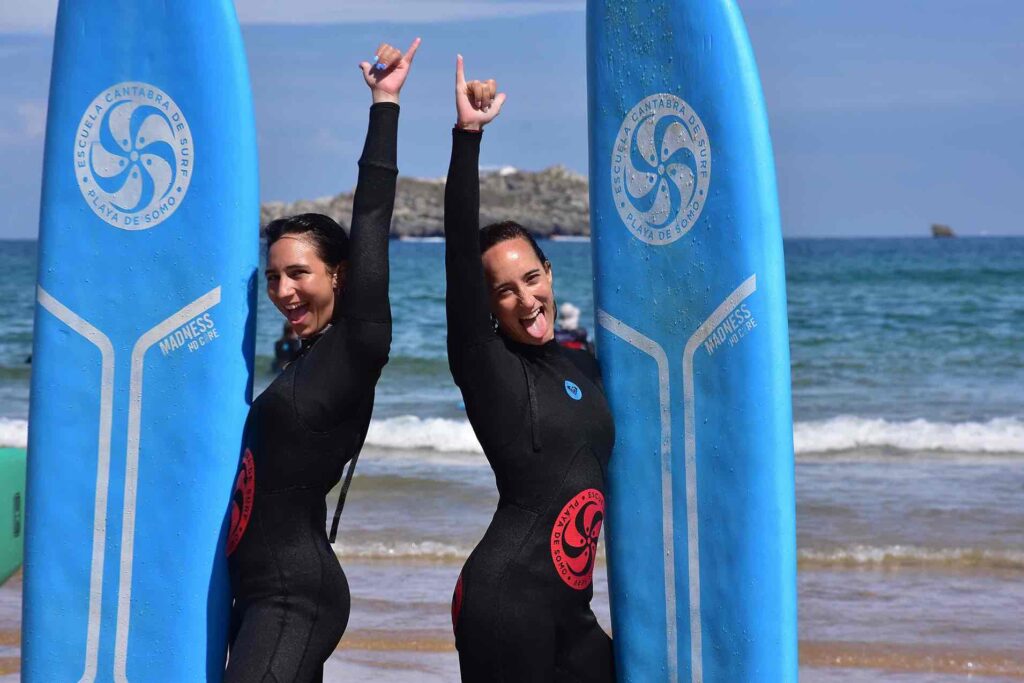 Primera experiencia de surf en Somo