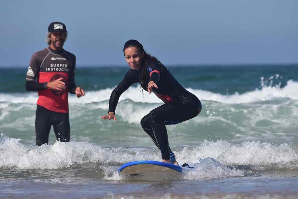 Experiencia de clase de surf en Somo