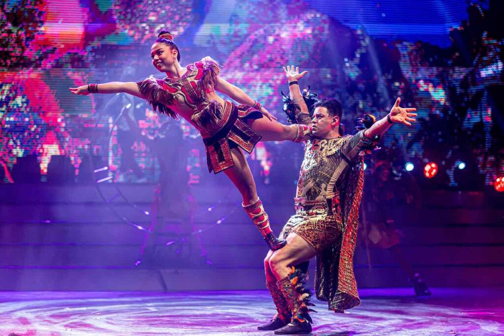 show con de disfraces en Port Aventura en Tarragona